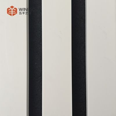 Elegant Wood Slat Acoustic Panels With Wood Grain Texture For Living Room