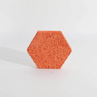 Résistance à l'impact élevée Panneaux muraux acoustiques en laine de bois Forme hexagonale Pour la décoration de l'hôtel